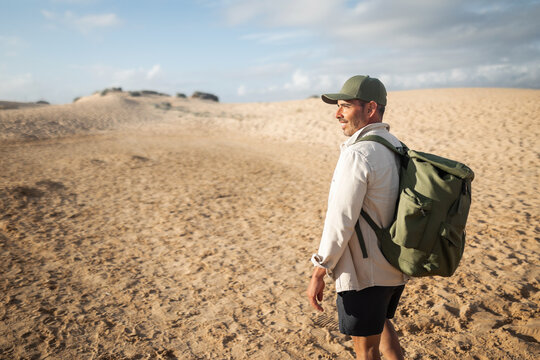 traveling man discovering a nice beach