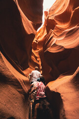 The Enchanting Beauty of Antelope Canyon: A Journey Through Nature's Sculpted Wonder
Explore the mesmerizing beauty of Antelope Canyon, where nature's artistry has carved stunning sandstone formation
