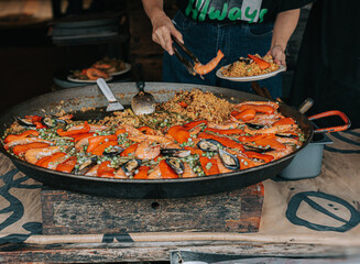 Thai street food that tourists like to eat.