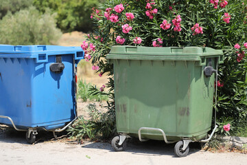 Garbage bin in the park