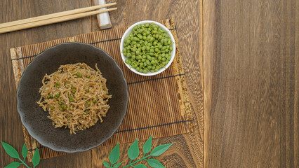 和食・ちりめん山椒と材料の実山椒