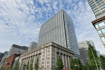 Fototapeta premium 日比谷交差点付近から撮った東京のビル群 