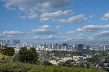 Fototapeta premium Los Angeles in the Fog The Magic of City Contours