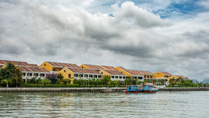 Obraz premium Hoi An ancient town, UNESCO world heritage, at Quang Nam province. It is one of the most popular destinations in Vietnam