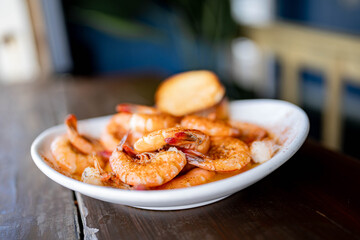 Steamed peel and eat shrimp with seasoning