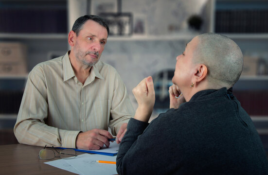 Urgent Psychotherapy Session: Psychologist Recognizes Cancer Patient&rsquo;s Need for Immediate Hospitalization and Drug Treatment.