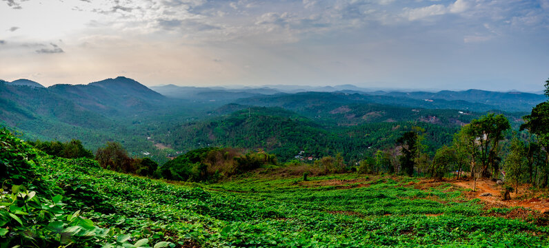 panorama of the mountains in mini ooty malappuram