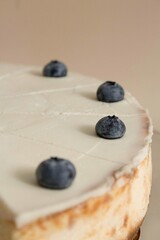 cheesecake with blueberries