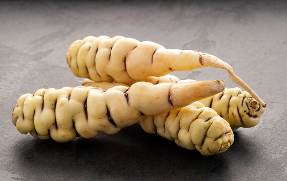 Colombian cubios - Organic tubers. Tropaeolum tuberosum
