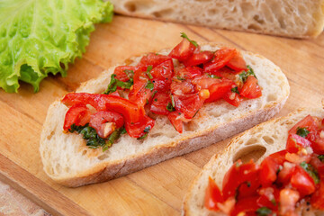 omato Bruschetta with Fresh Herbs