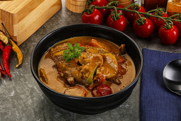 Yellow THai curry with beef