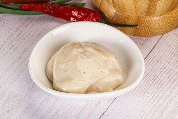 Burger sauce in the bowl