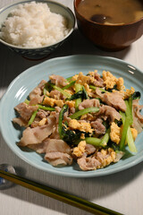 豚肉と小松菜の中華風卵炒め