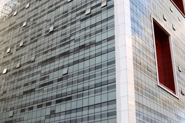 Obraz premium Architectural details of tall buildings and structures close-up.