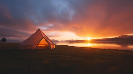 glamping. luxury glamorous camping. glamping in the beautiful countryside