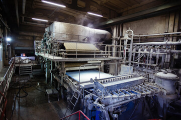 Waste paper recycling plant. Machine for production of paper rolls