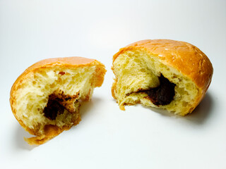 roll with cream chocolate