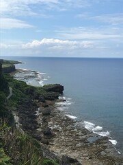 海と岩場　sea ​​and rocky area