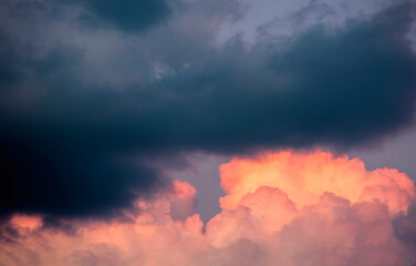Obraz premium fire in clouds