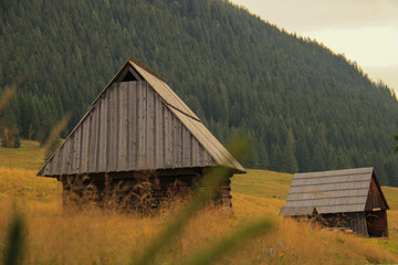 domy w górach  © Piotr