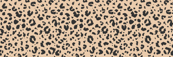 Vector leopard pattern. Wildlife seamless repeat. Jaguar fur safari seamless backdrop. Hand-drawn animal fur pattern. Luxury design elements. Cheetah panther surface pattern. Leopard print background