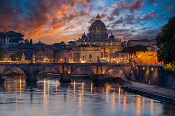 Fototapeta premium Vatican City view from Ponte Umberto in Rome City