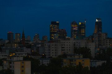 Panorama Warszawy po zachodzie słońca. Widok na centrum warszawy dzielnice śródmieście, © smoku7979