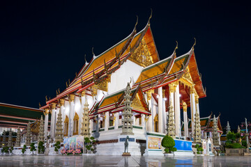 Wat Suthat Thepwararamม ธ้ฟรสฟืก