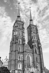Fototapeta premium Wrocław , Poland: The St. John the Baptist Archcathedral; facade of Wrocław Cathedral in black and white