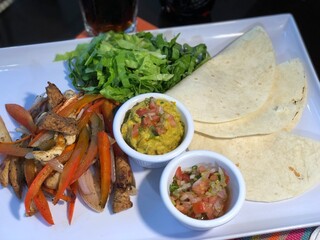 nachos and guacamole