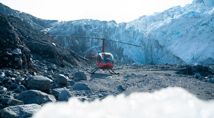 Helicopter landed near beautiful glacier landscape in Alaska, USA © eFlexion