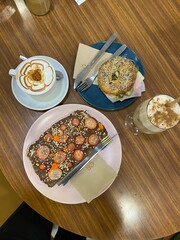 Breakfast 
