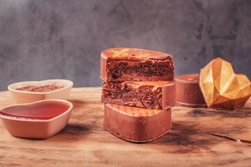 deliciosos pão de mel com cobertura de chocolate, pão de mel com chocolate, sobremesa com mel, 