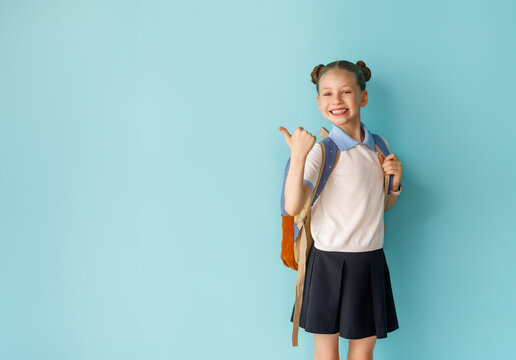 girl is ready to back to school
