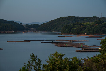 日本の岡山県瀬戸内市の迫門の曙の美しい日の出