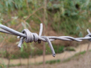 Efficient Barbed Wire for Enhanced Security