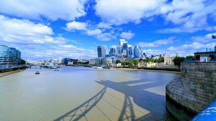 Obraz premium London from Tower Bridge 