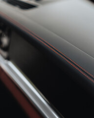 Luksusowe auto wnętrze  © Kuba