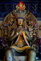 buddha statue