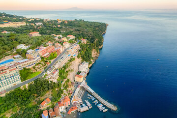 Fototapeta premium Sorrento city in amalfi coast line, Italy. Sunrise