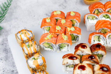 fFesh sushi set traditional japanese food