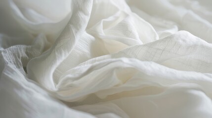 Obraz premium Flowing white fabric creates beautiful waves, ideal for a variety of design and advertising purposes