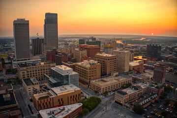 Plakat Aerial View of the Omaha, Nebraska Skyline at Dusk