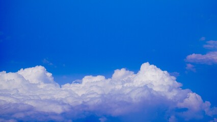 雲海と青空