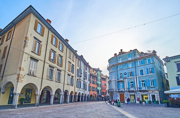 Fototapeta premium Historic houses on Piazza Pontida, Bergamo, Italy