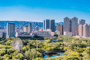 Obraz premium Ferris Wheel Landscape of Qingcheng Park in Hohhot, Inner Mongolia, China