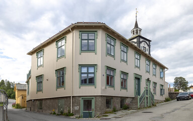 Walk in the streets of Røros, World Heritage city and old copper mining city