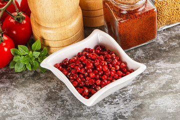 Red pepper corn aroma seeds