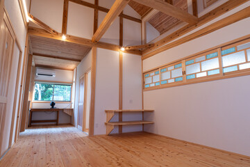 天然素材を使った美しい戸建て住宅