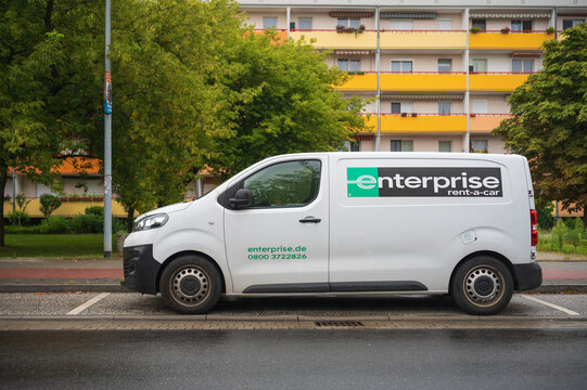 Deutschland , L&uuml;bbenau , 27.07.2024 , Ein Mietauto von Enterprise rent a car